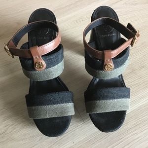 Tory Burch black and army green heels